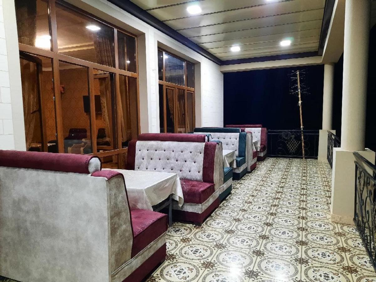 Hotel Зона Отдых Apachi В Горах Чимган Extérieur photo