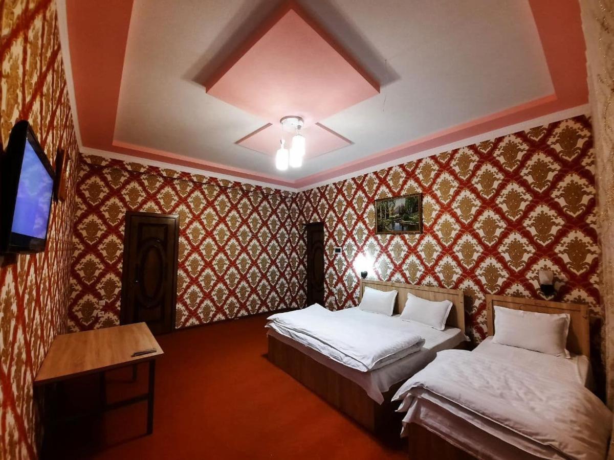 Hotel Зона Отдых Apachi В Горах Чимган Extérieur photo