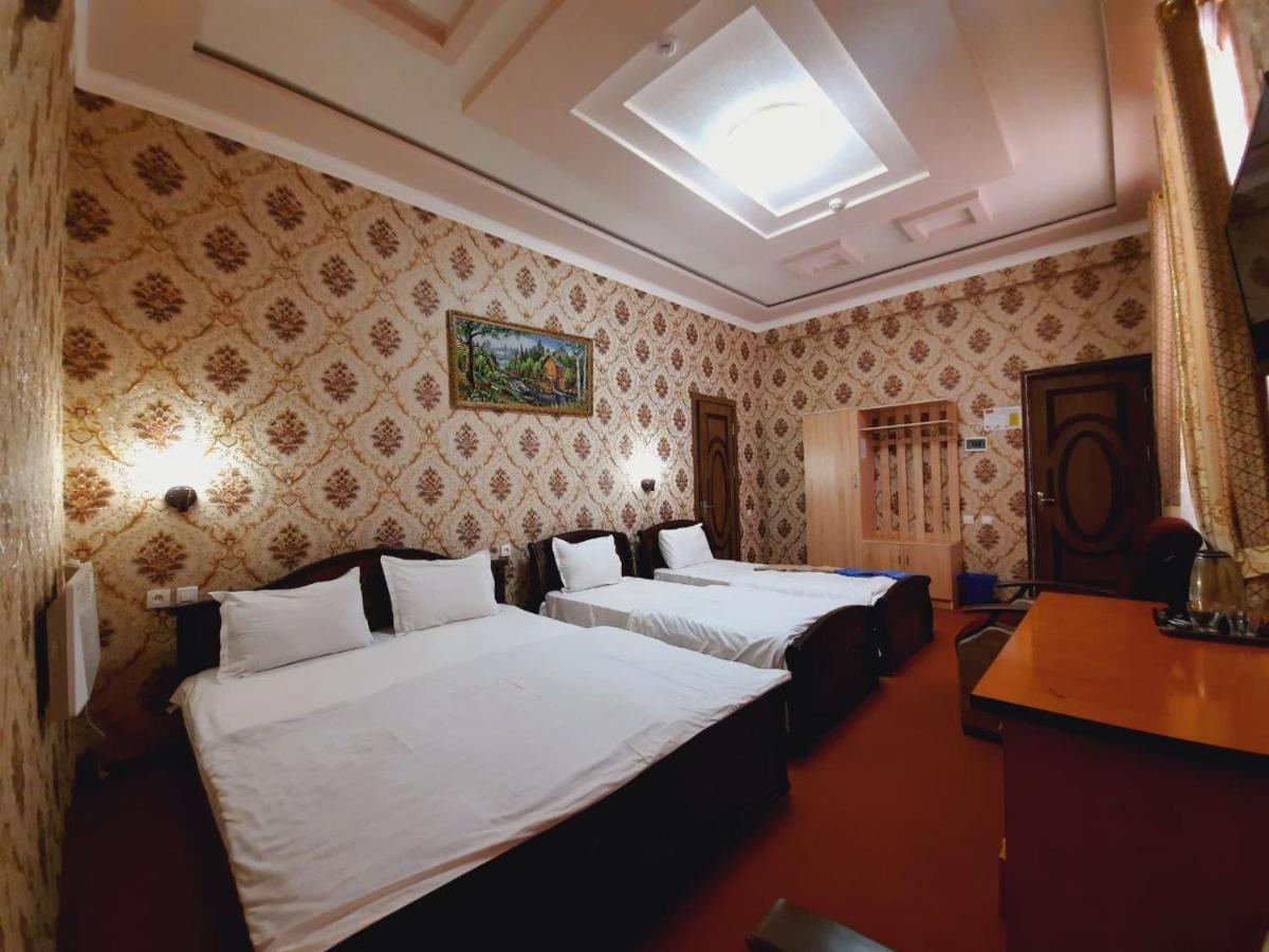 Hotel Зона Отдых Apachi В Горах Чимган Extérieur photo