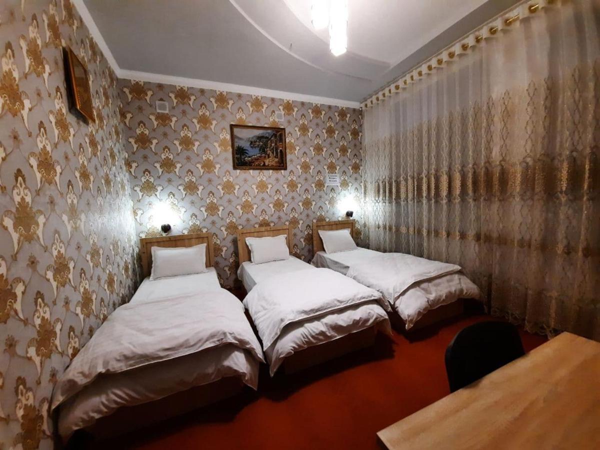 Hotel Зона Отдых Apachi В Горах Чимган Extérieur photo